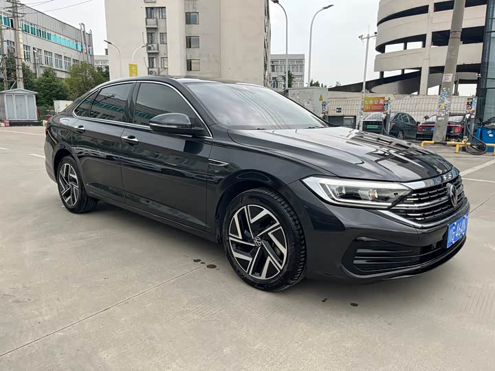 Фото 9 - Volkswagen Sagitar L