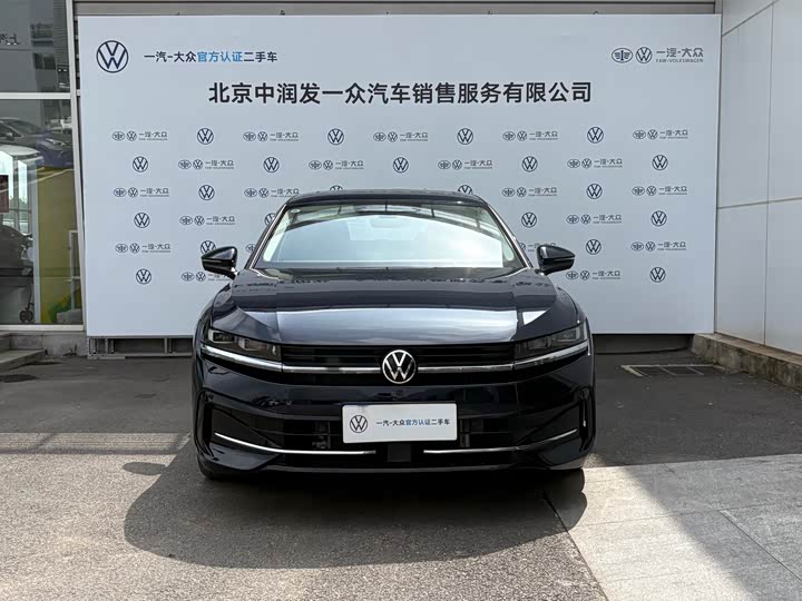 Фото 2 - Volkswagen Magotan