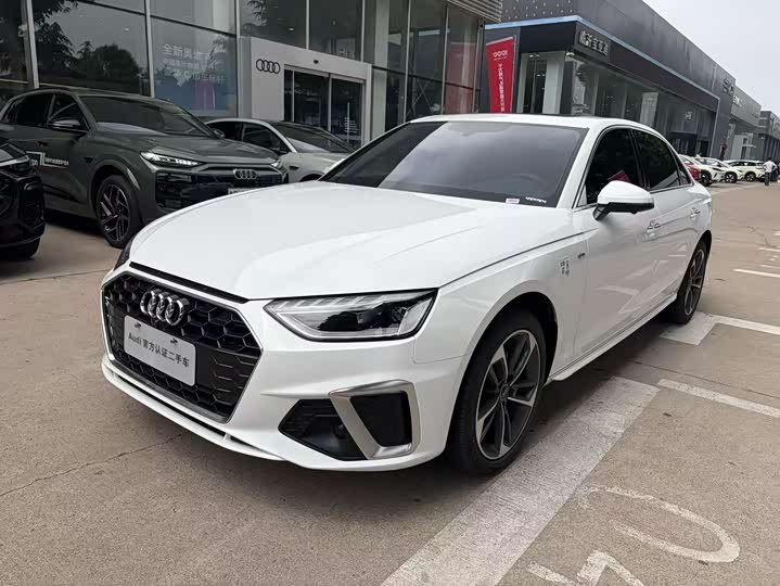 2025 Audi A4L