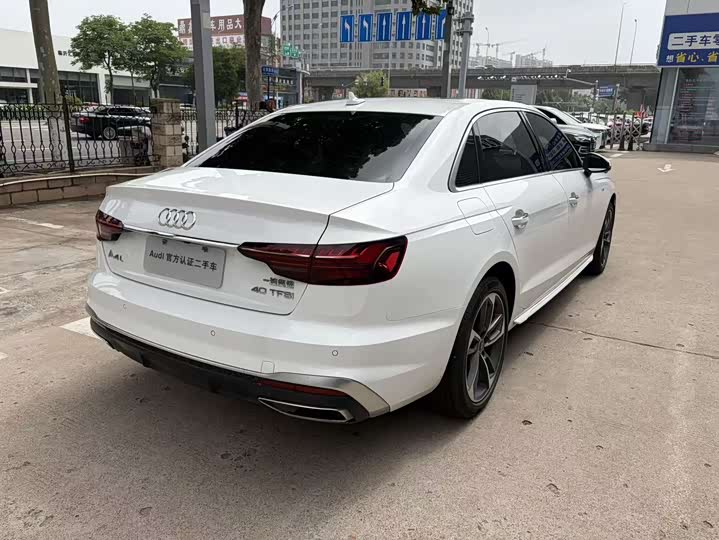 2025 Audi A4L