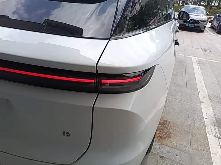 LiXiang i6 2025 2025款 两驱标准版