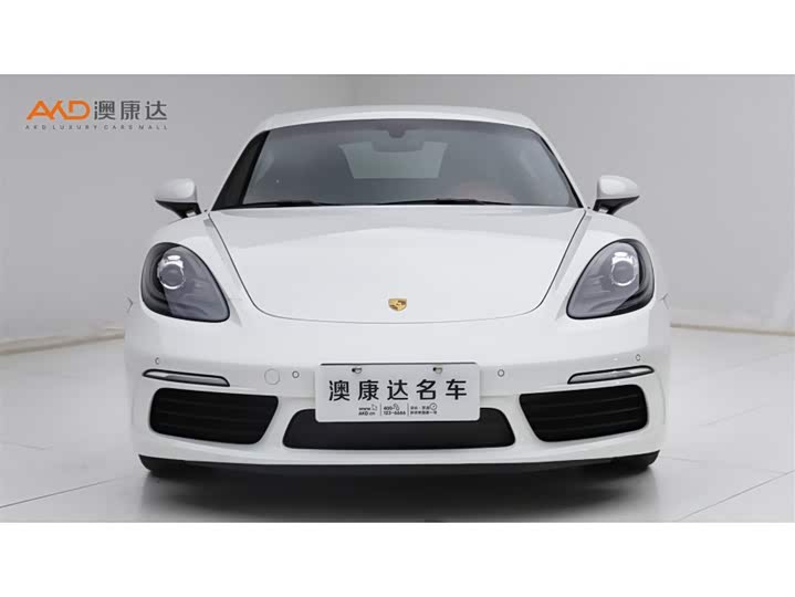 Photo 2 - Porsche 718