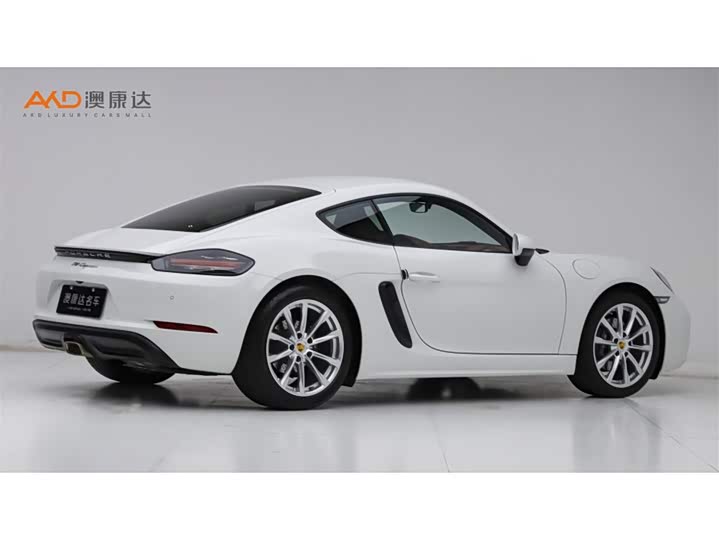 Photo 3 - Porsche 718