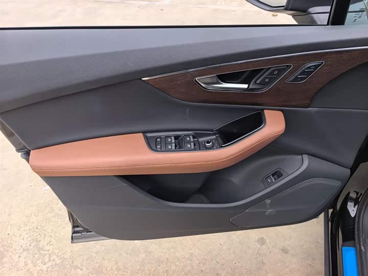 Audi Q7 2024 2024款 45 TFSI quattro S line运动型
