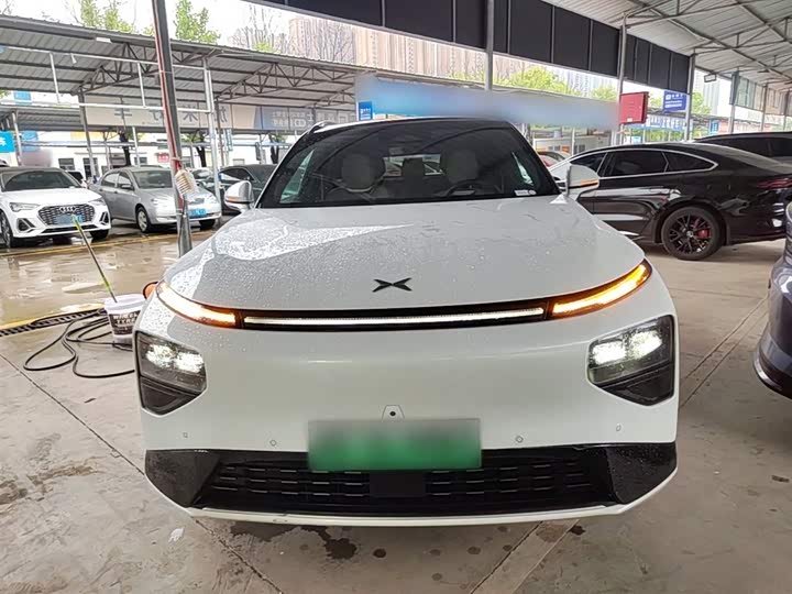 XPeng G9 2025 2025款 725 超长续航 Max