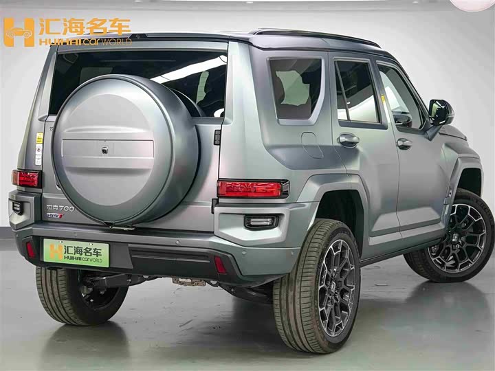 Фото 6 - Tank 700 Hybrid