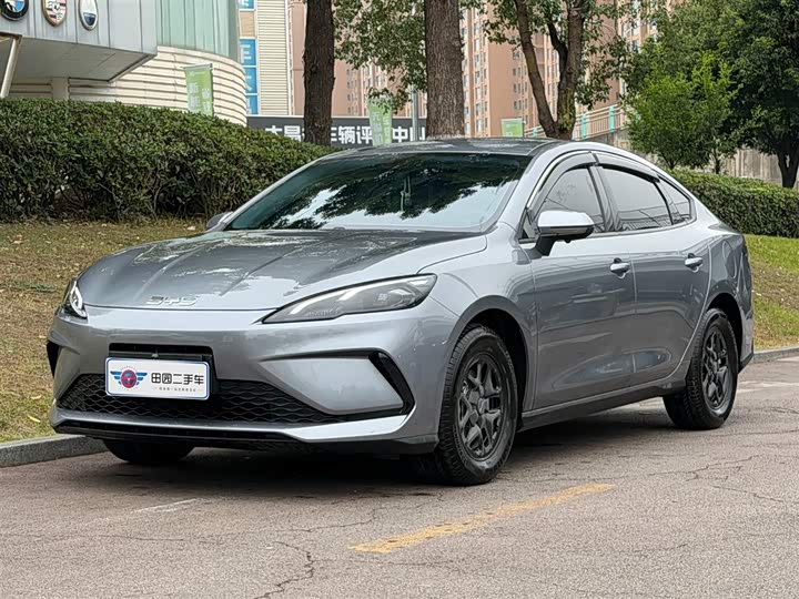 BYD Seal 05 DM-i Hybrid 2025 2025款 DM-i 智驾版 55KM豪华型