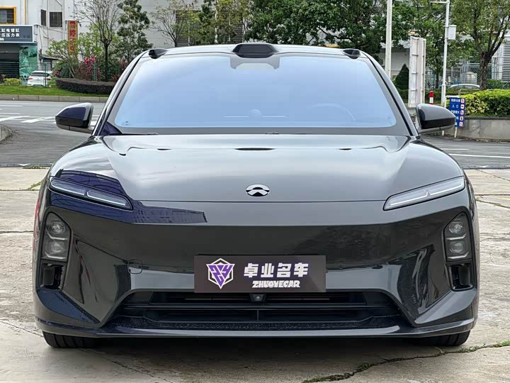 Zdjęcie 2 - Nio ET5T