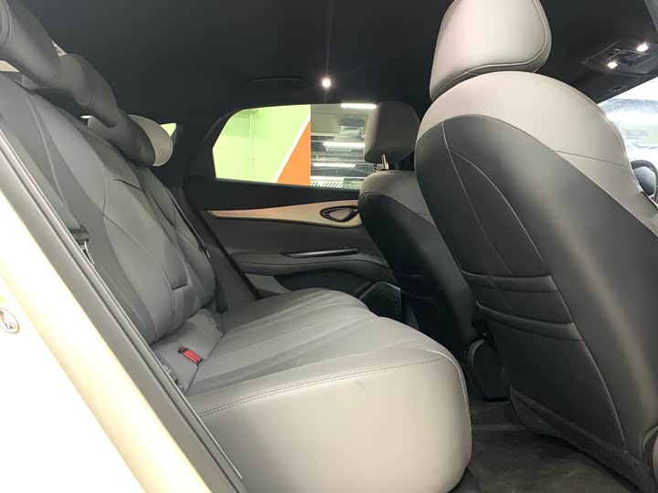 BYD Seal 07 DM-i Hybrid 2025 2025款 DM-i 1.5L 70km 精英型