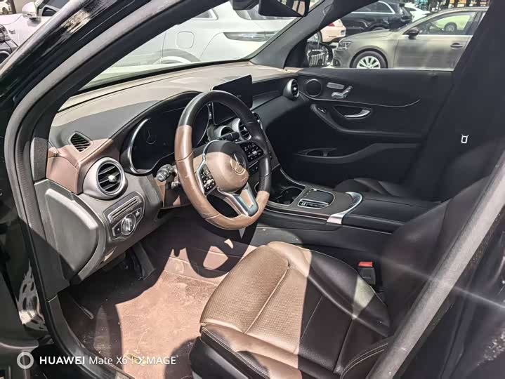 Фото 5 - Mercedes-Benz GLC-Class