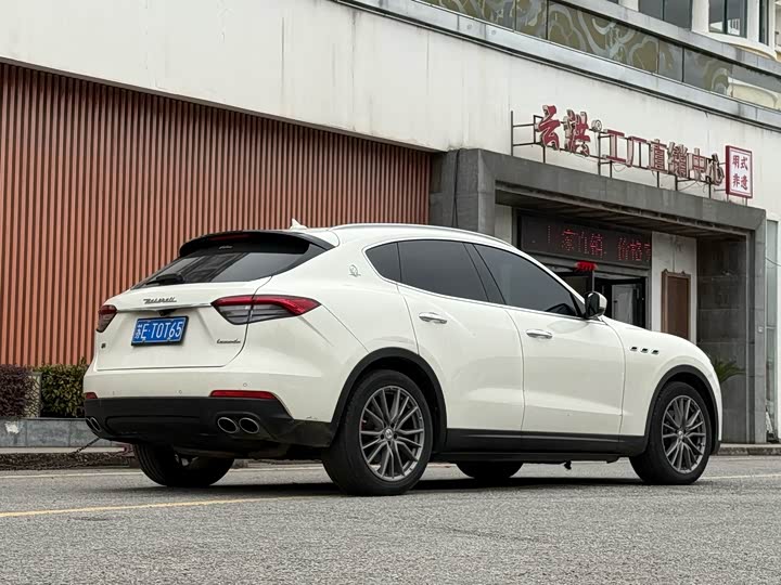 Maserati Levante 2021 2021款 3.0T 标准版