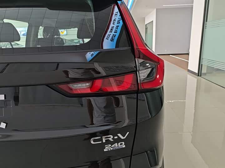 Honda CR-V 2026 2026款 全球30年荣耀款 240TURBO 两驱活力版