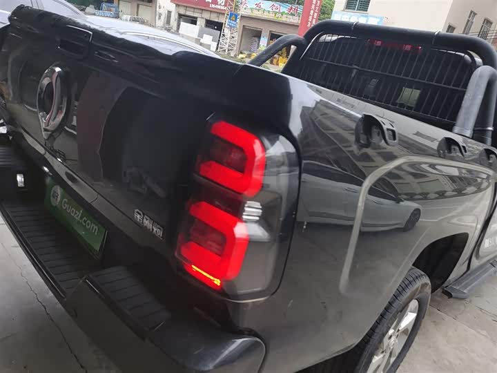 Great Wall King Kong Poer 2022 2022款 2.0T手动汽油两驱精英型长箱平箱GW4C20B