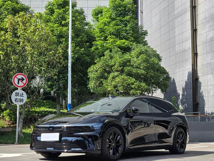 Zeekr 007 2025 2025款 长续航后驱智驾版 100kWh