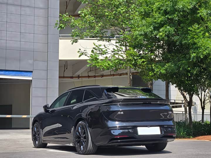 Zeekr 007 2025 2025款 长续航后驱智驾版 100kWh
