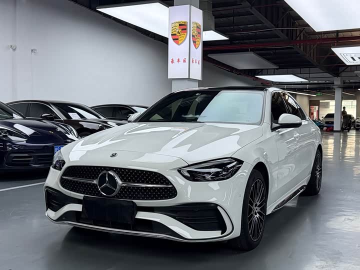 Фото 1 - Mercedes-Benz C-Class