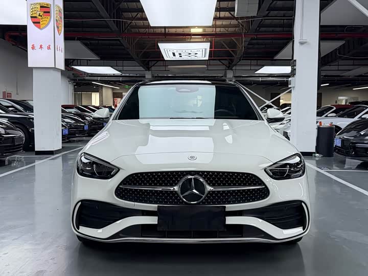 Фото 2 - Mercedes-Benz C-Class