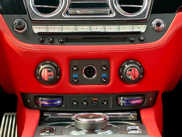 Rolls-Royce Dawn 2018 2018款 6.6T 标准型