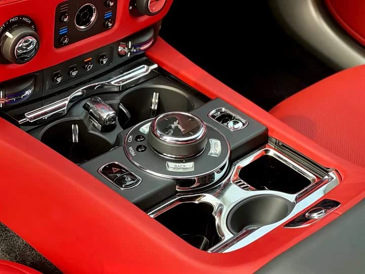 Rolls-Royce Dawn 2018 2018款 6.6T 标准型