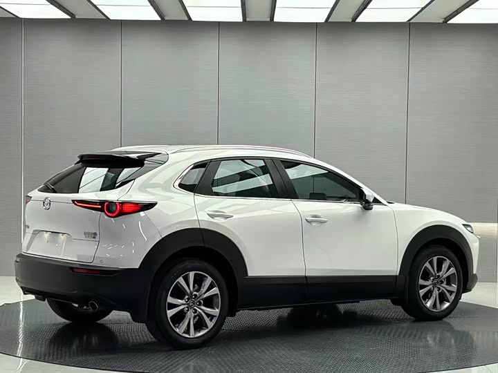 Фото 5 - Mazda CX-30