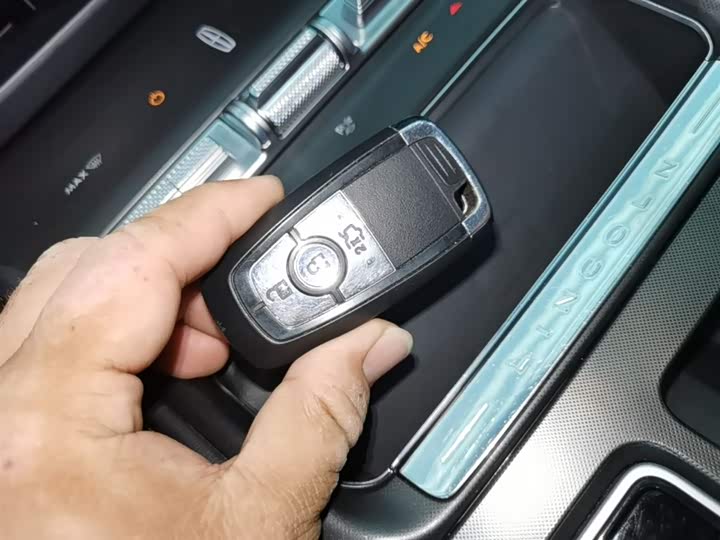 Lincoln Z (Zephyr) 2022 2022款 i享 尊逸版