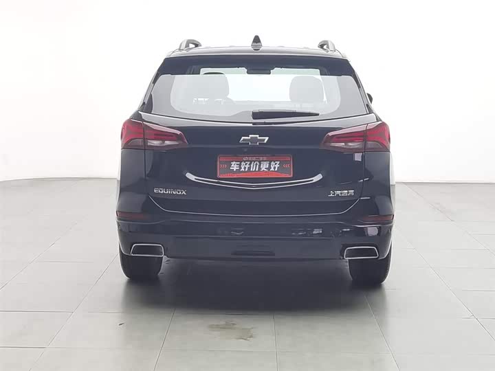 Фото 4 - Chevrolet Equinox