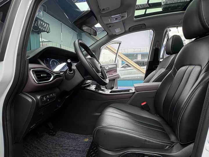 GAC Trumpchi M6 2021 2021款 PRO 270T 自动尊享版