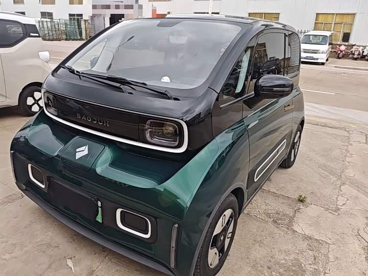 Photo 2 - Baojun KiWi EV