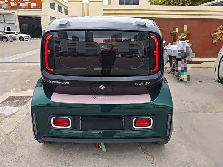 Photo 6 - Baojun KiWi EV