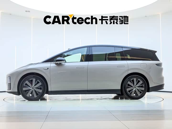 LiXiang i8 2025 2025款 标准版