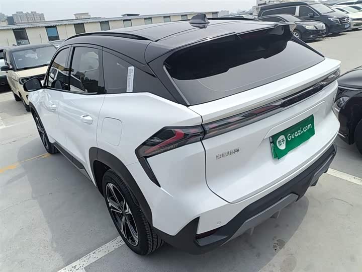 Фото 5 - Geely Galaxy L7