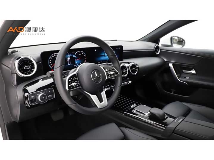 Фото 6 - Mercedes-Benz A-Class