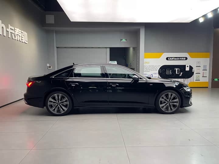 Audi A6L 2026 2026款 45 TFSI 臻选动感型