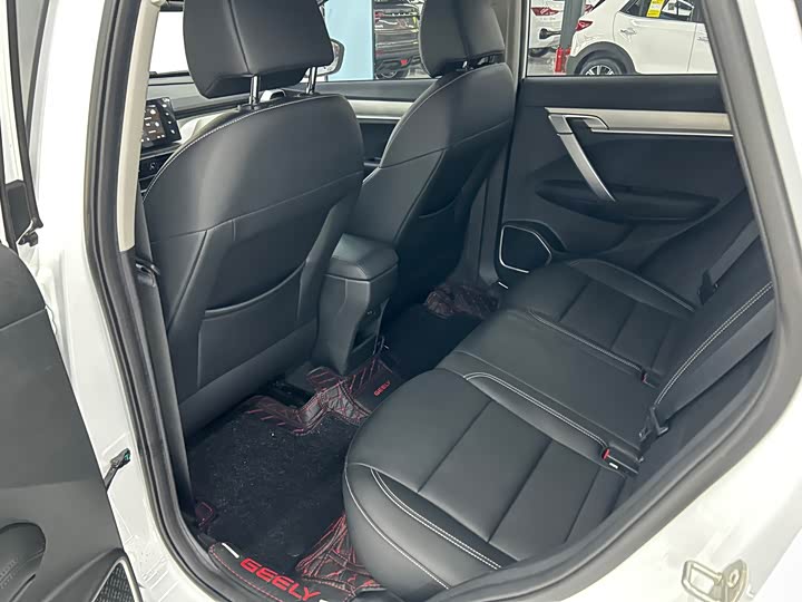 Geely Coolray 2025 2025款 1.5L 手动超能