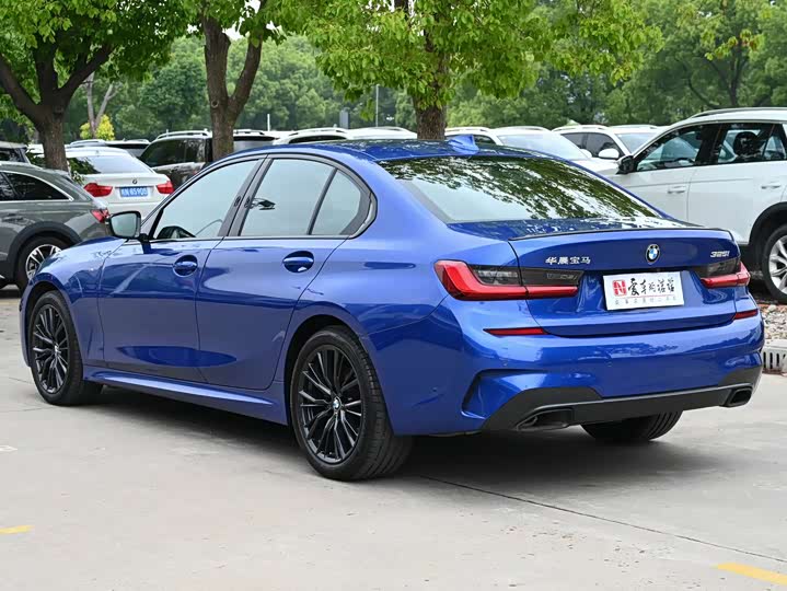Фото 4 - BMW 3 Series