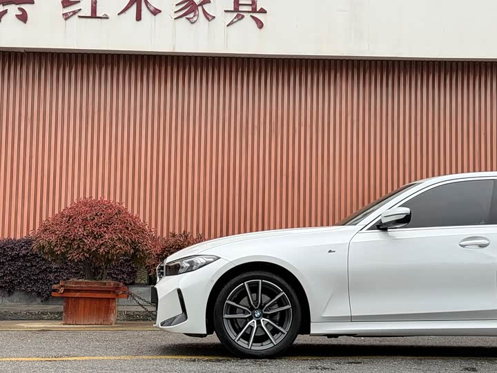 Фото 3 - BMW 3 Series