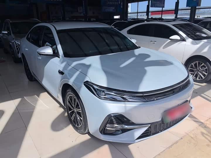 Photo 4 - Geely Galaxy A7