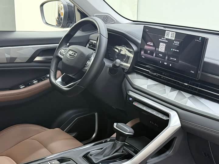 Geely Vision X6 2021 2021款 PRO 1.4T 自动尊贵型