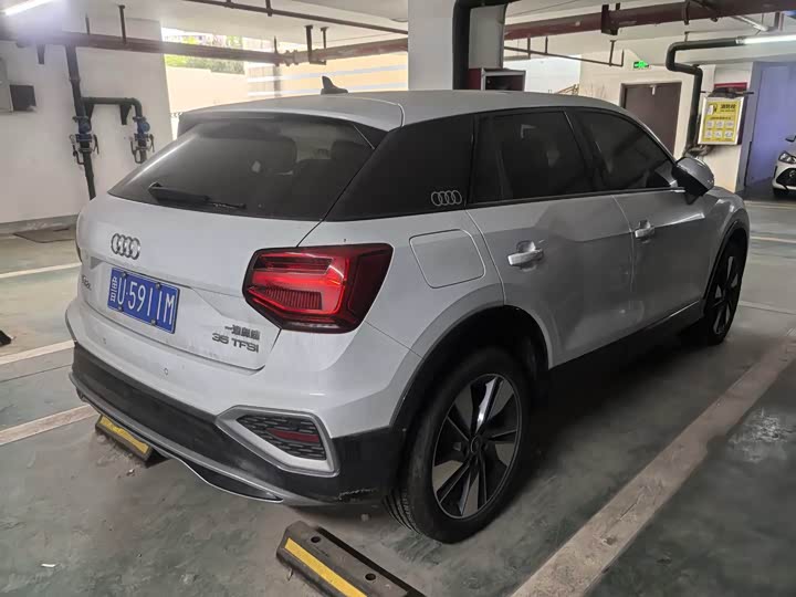 Фото 6 - Audi Q2L