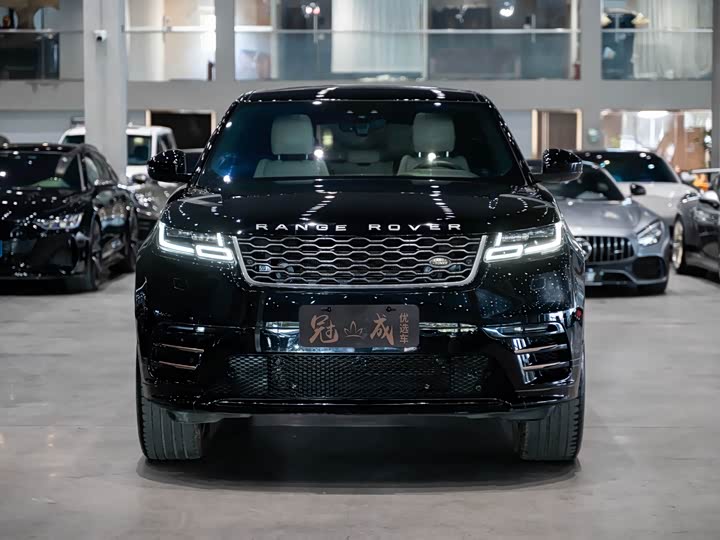 Photo 2 - Land Rover Range Rover Velar