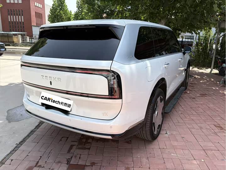 2025 Zeekr 9X