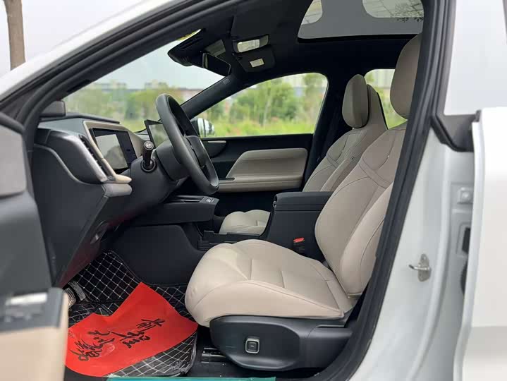 Volvo XC70 Hybrid 2026 2026款 四驱超长续航Core