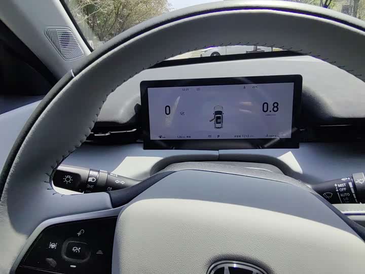 Changan UNI-Z 2025 2025款 1.5T 尊贵型