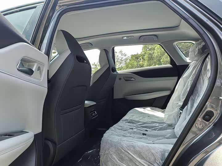 Changan UNI-Z 2025 2025款 1.5T 尊贵型