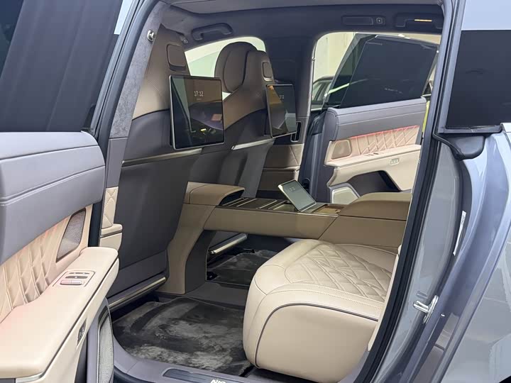 Nio ET9 2025 2025款 102kWh 签名版
