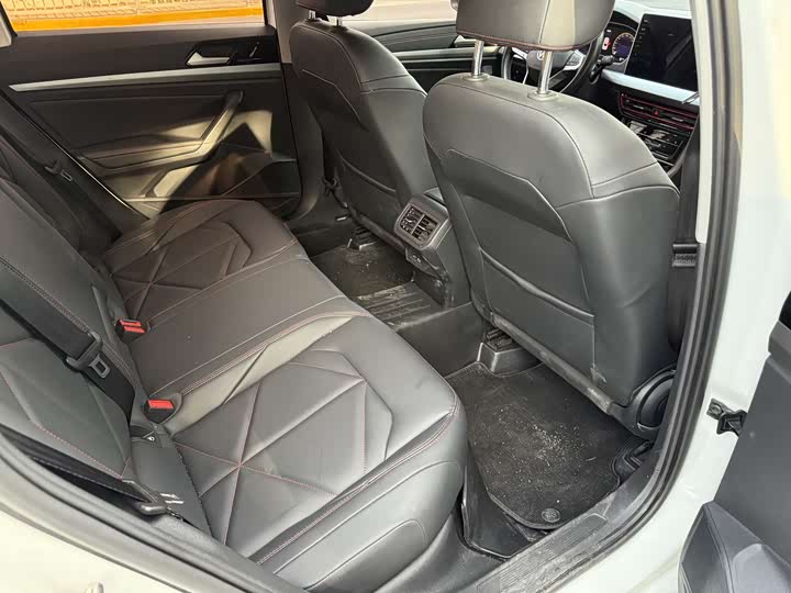 Volkswagen Lavida 2026 2026款 300TSI DSG星空领先版