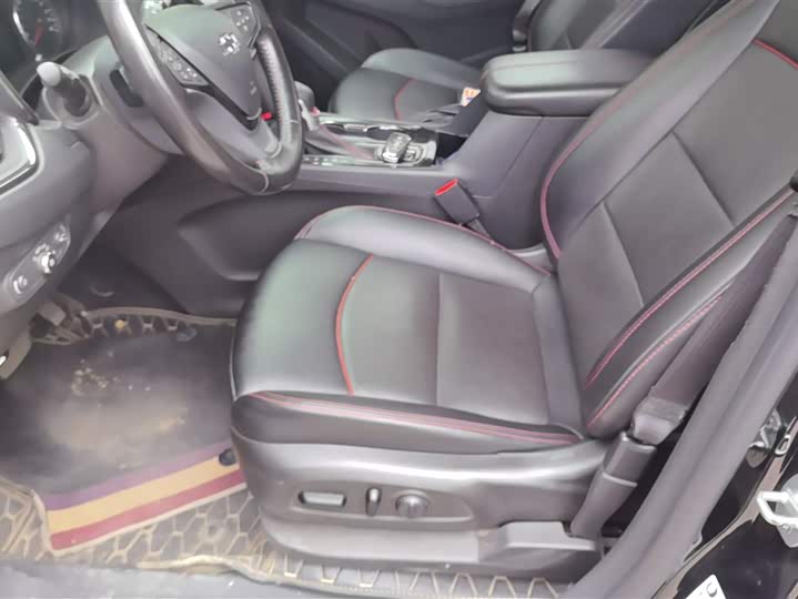 Chevrolet Equinox 2022 2022款 轻混 550T RS 四驱智能捍界版