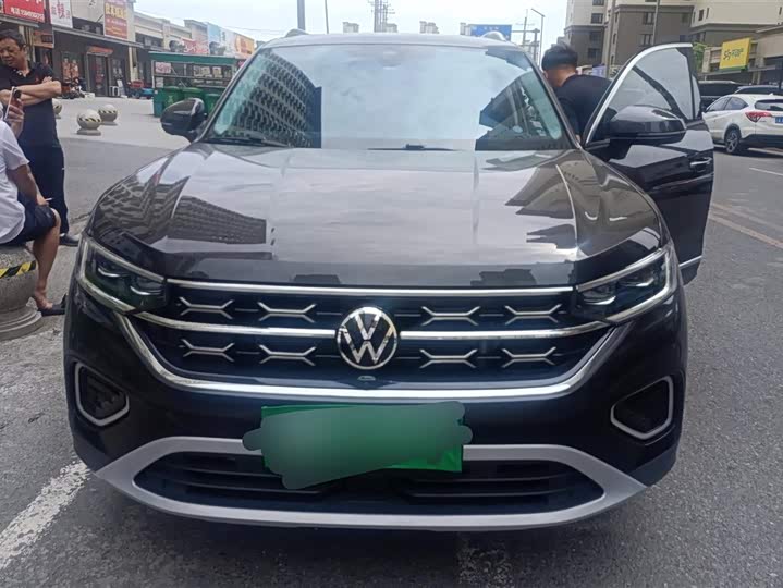 Volkswagen Tayron 2024 2024款 300TSI 两驱豪华Plus进阶版
