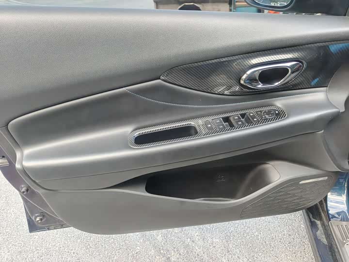 Фото 3 - GAC Trumpchi Empow R
