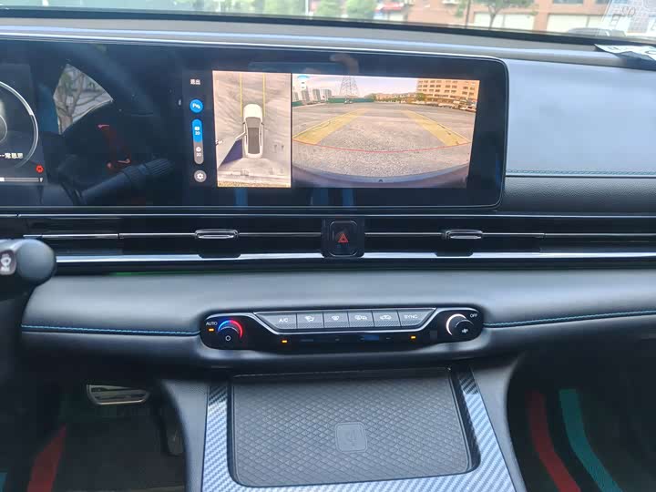 Фото 9 - GAC Trumpchi Empow R